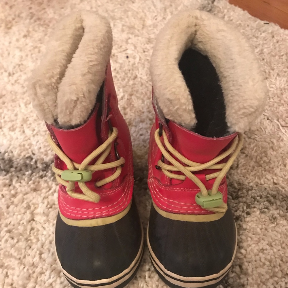 Kids Sorel snow boots